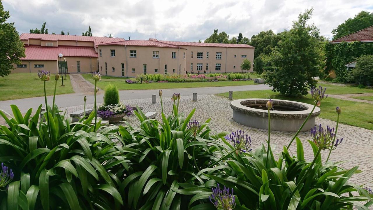 Lepaan Kartanon Toimela Aparthotel Eksteriør bilde